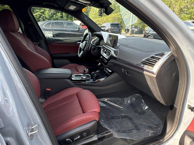 Photo of 2024 Brooklyn Grey Metallic BMW X3