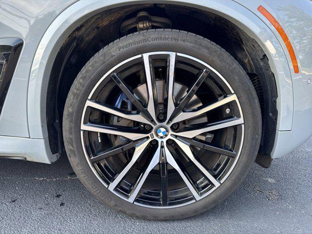 Photo of 2024 Brooklyn Grey Metallic BMW X5