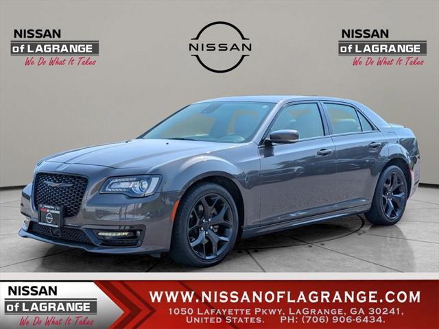 2021 Chrysler 300
