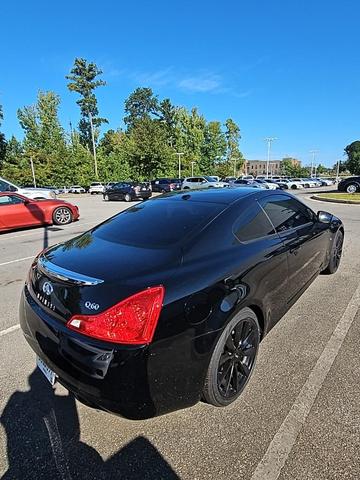 Photo of 2014 Black Obsidian INFINITI Q60