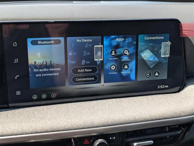 Photo of 2026 Gun Metallic Nissan Kicks