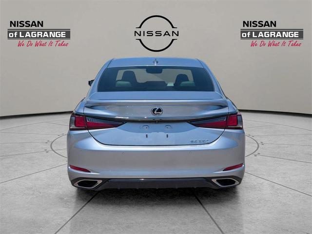 Photo of 2022 Iridium Lexus ES 350