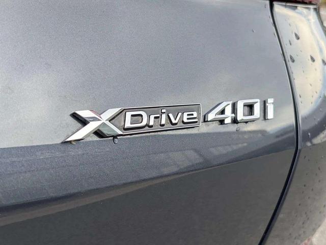 Photo of 2022 Gray Metallic BMW X6