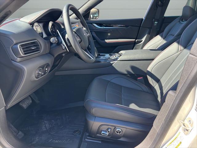 Photo of 2024 Bianco Maserati Levante