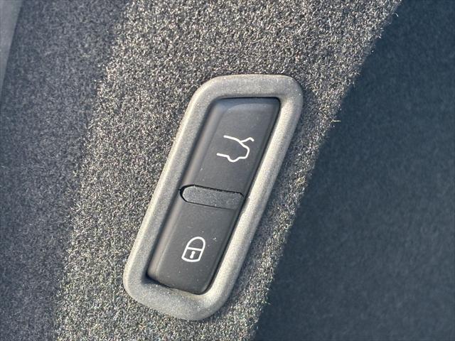 Photo of 2024 Bianco Maserati Levante