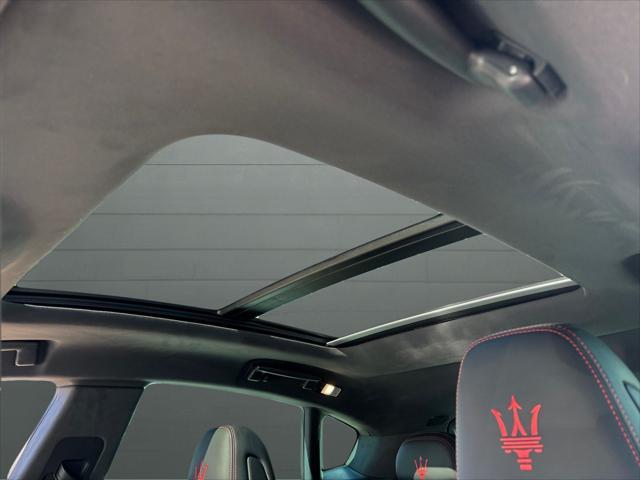 Photo of 2024 Bianco Maserati Levante