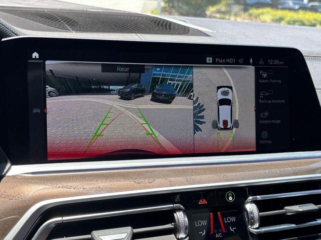 Photo of 2022 White Metallic BMW X5