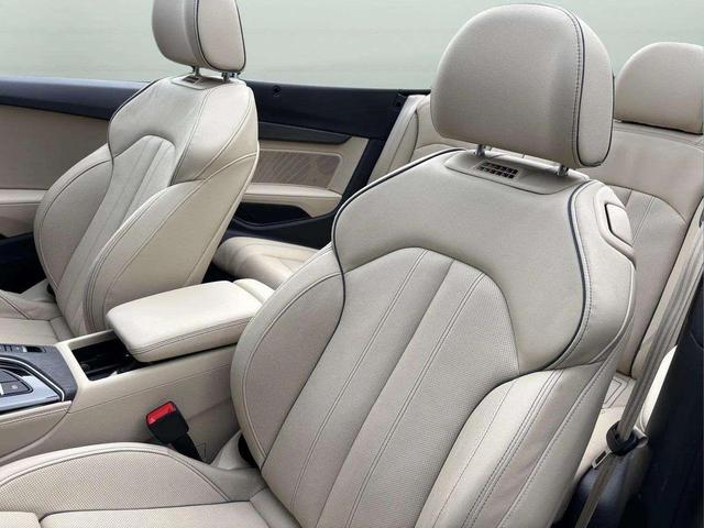 Photo of 2024 Daytona Gray Pearl Audi A5