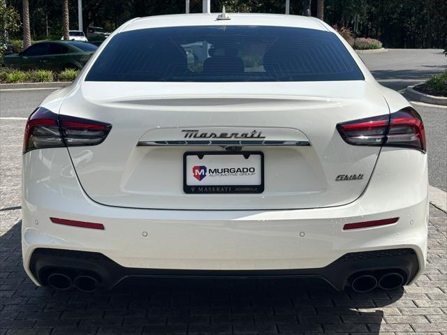 Photo of 2022 Bianco Maserati Ghibli