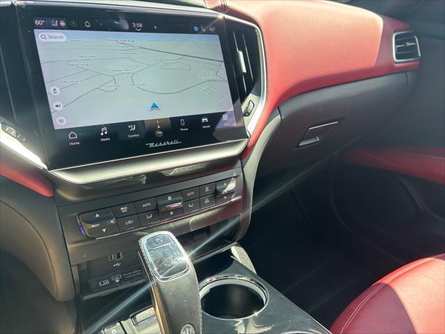 Photo of 2022 Bianco Maserati Ghibli