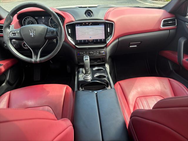 Photo of 2022 Bianco Maserati Ghibli