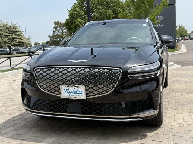 2025 Genesis Electrified Gv70