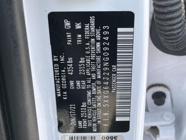 Photo of 2022 Glacial White Pearl Kia K5