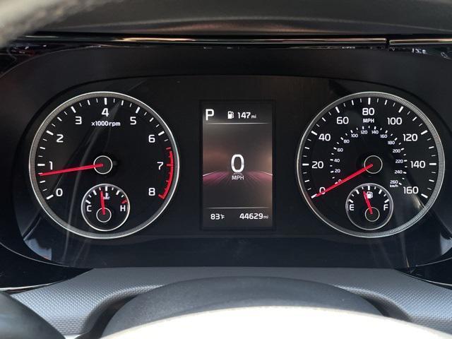 Photo of 2022 Glacial White Pearl Kia K5