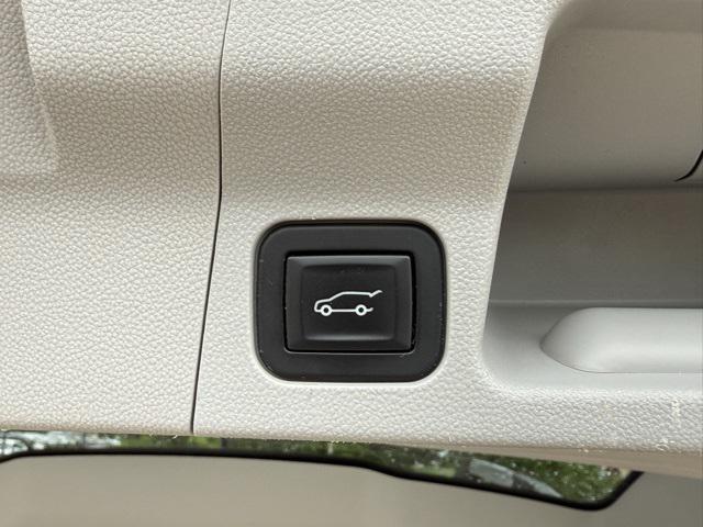 Photo of 2018 Crimson Red Tintcoat GMC Acadia