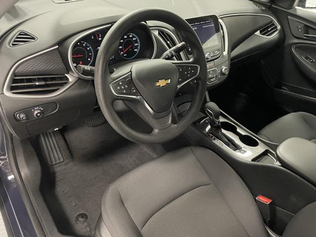 Photo of 2025 Night Shade Metallic Chevrolet Malibu