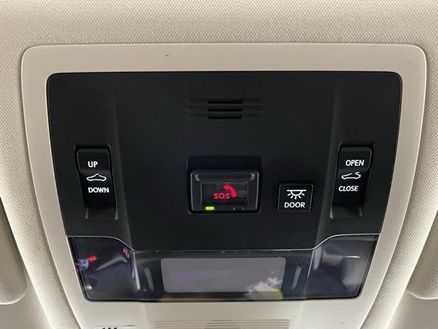 Photo of 2020 Matador Red Mica Lexus ES 300h