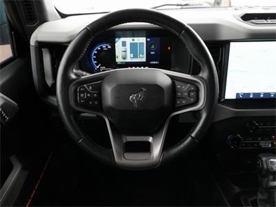 Photo of 2022 Oxford White Ford Bronco