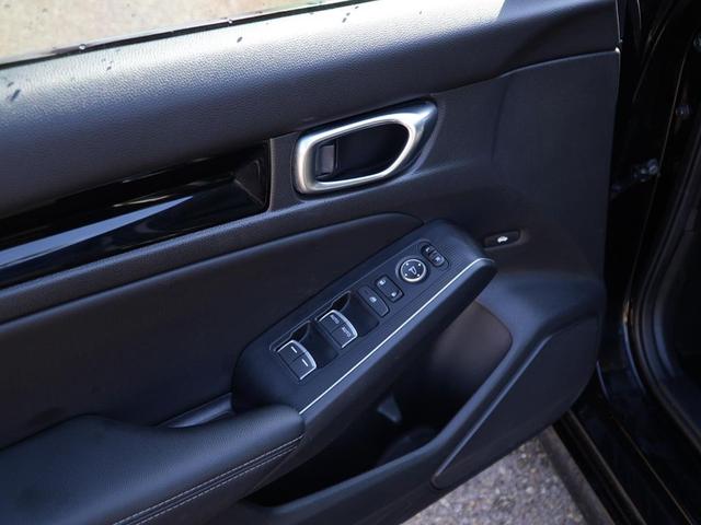 Photo of 2022 Crystal Black Pearl Honda Civic