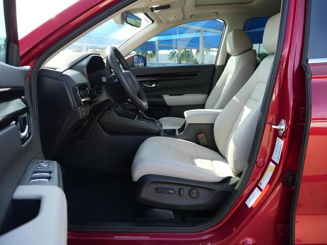 Photo of 2025 Radiant Red Metallic Honda CR-V