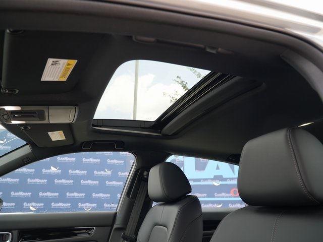 Photo of 2025 Solar Silver Metallic Honda Civic Hybrid