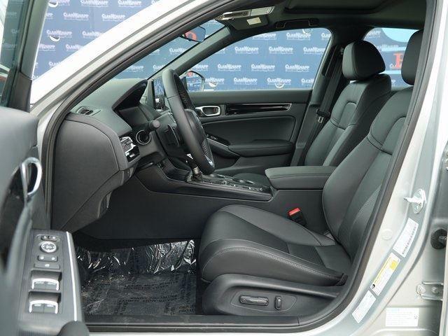 Photo of 2025 Solar Silver Metallic Honda Civic Hybrid