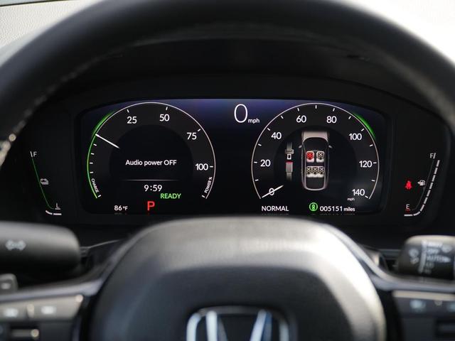 Photo of 2025 Platinum White Pearl Honda Civic Hybrid