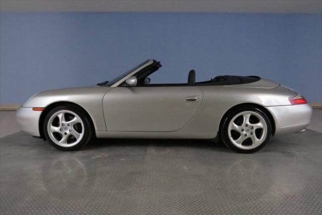 Photo of 2000 Arctic Silver Metallic Porsche 911