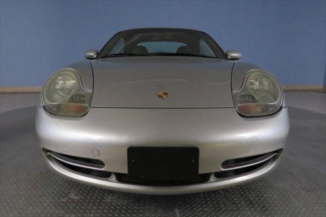 Photo of 2000 Arctic Silver Metallic Porsche 911