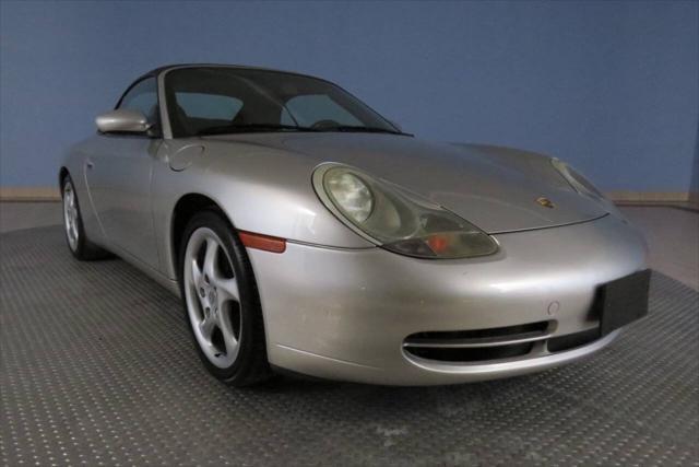 Photo of 2000 Arctic Silver Metallic Porsche 911