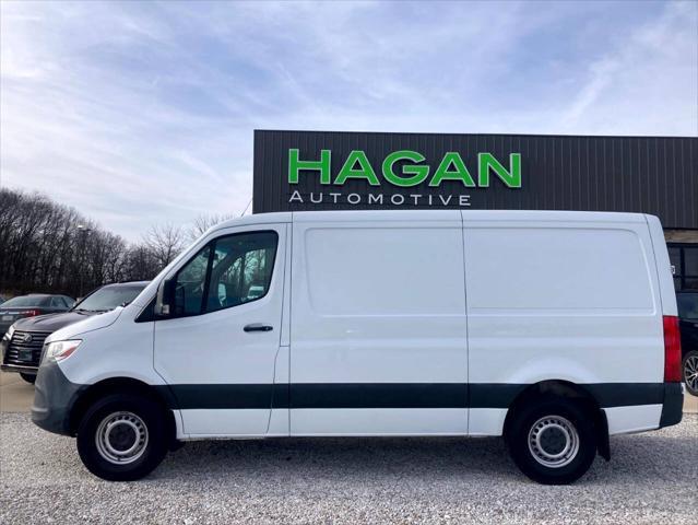 Photo of 2019 White Mercedes-Benz Sprinter 1500