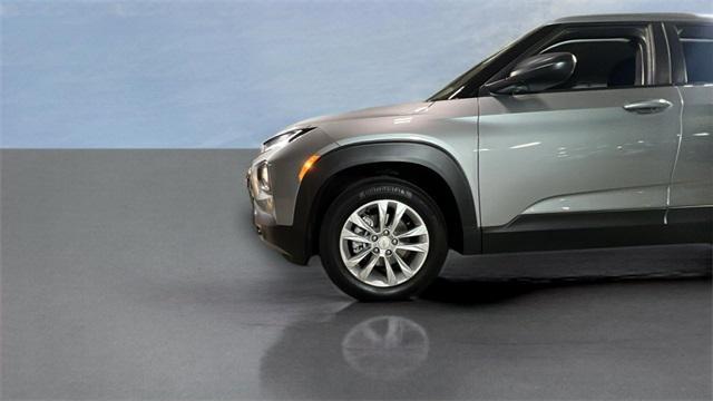 Photo of 2023 Sterling Gray Metallic Chevrolet Trailblazer