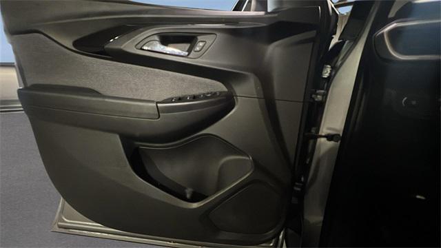 Photo of 2023 Sterling Gray Metallic Chevrolet Trailblazer