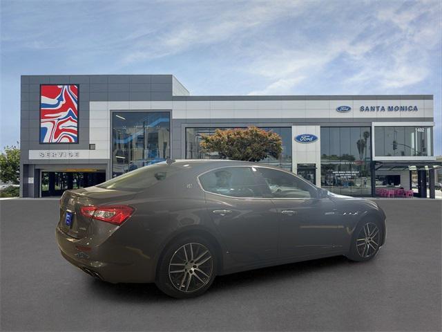 Photo of 2019 Gray Maserati Ghibli