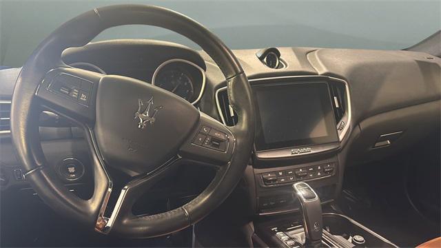 Photo of 2019 Gray Maserati Ghibli