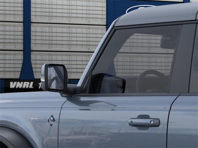 Photo of 2025 Azure Gray Metallic Tri-Coat Ford Bronco