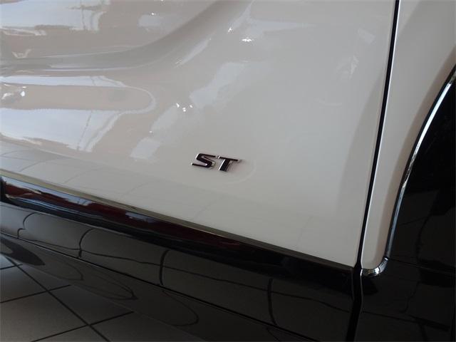 Photo of 2026 Summit White Buick Encore GX