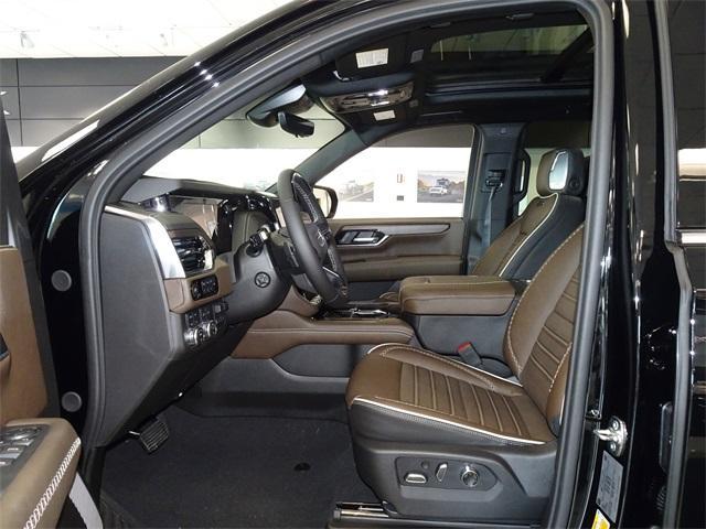 Photo of 2025 Onyx Black GMC Yukon