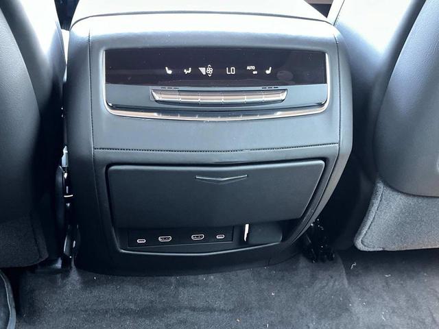 Photo of 2025 Crystal White Tricoat Cadillac Escalade
