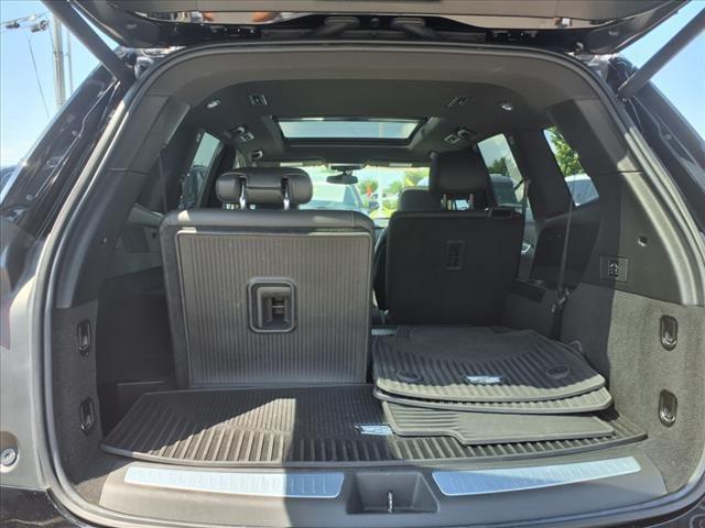 Photo of 2023 Stellar Black Metallic Cadillac XT6