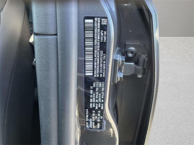 Photo of 2016 Granite Crystal Metallic Clearcoat Jeep Renegade