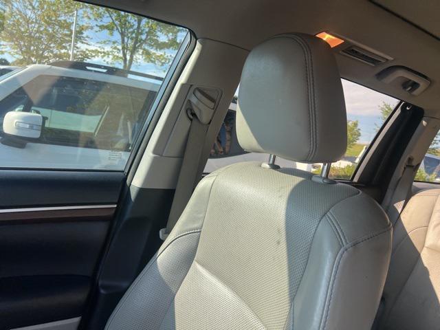 Photo of 2016 Shoreline Mist Toyota Highlander
