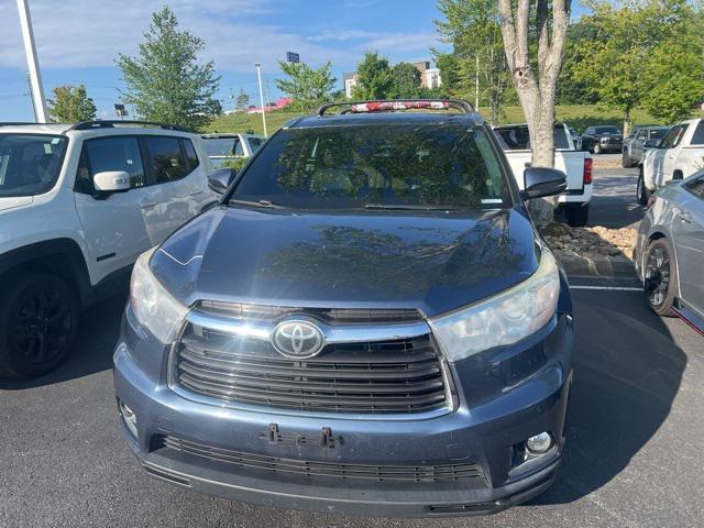 Photo of 2016 Shoreline Mist Toyota Highlander