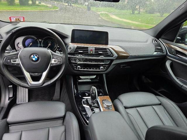 Photo of 2019 Black Sapphire Metallic BMW X3