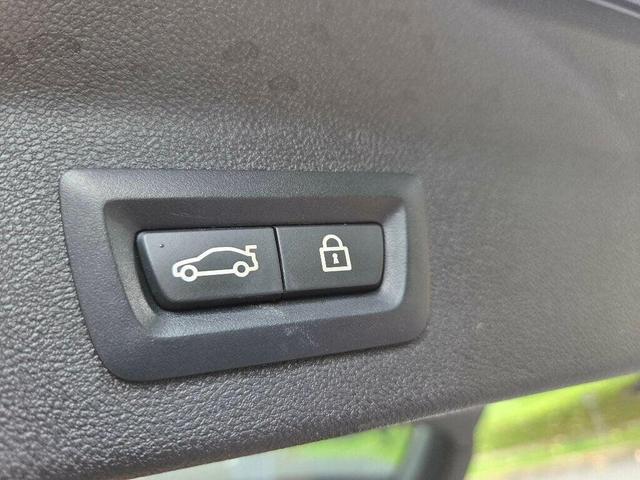 Photo of 2019 Black Sapphire Metallic BMW X3