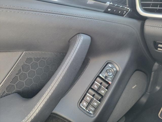 Photo of 2014 White Porsche Panamera