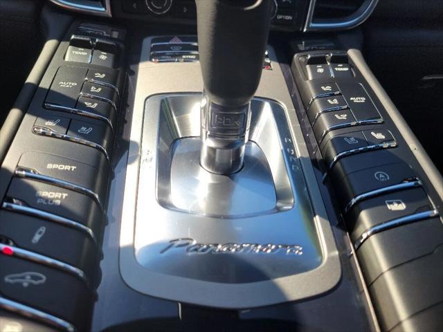 Photo of 2014 White Porsche Panamera