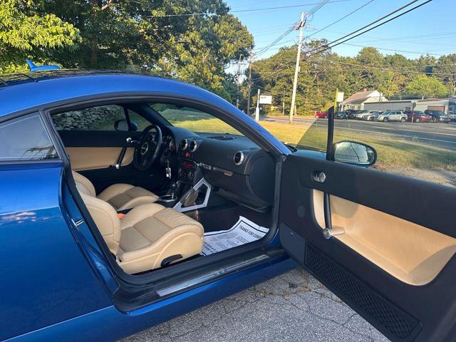 Photo of 2005 Blue Audi TT