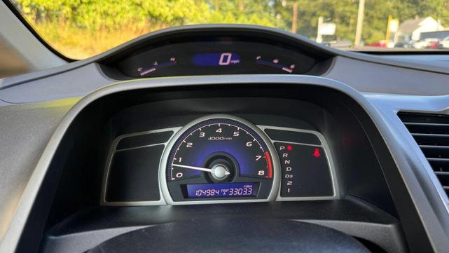 Photo of 2010 Taffeta White Honda Civic