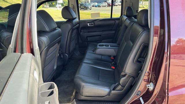 Photo of 2011 Burgundy Honda Pilot
